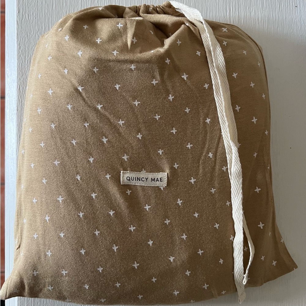 Quincy Mae Bamboo Crib Sheet